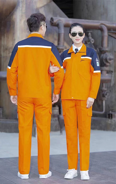 技術(shù)精湛的服務(wù)團(tuán)隊(duì)
